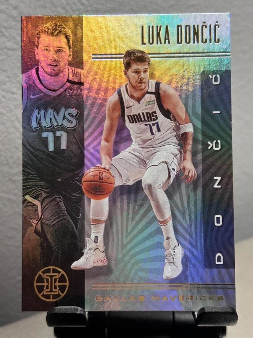 2019-2020 Panini Illusions Luka Doncic Dallas Mavericks Basketball Card